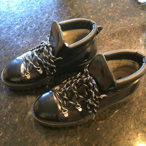 Ganni lined “winter Hiking” boots. 11” long. Listed size 39. Fits size 8-9 - Picture 2 of 12
